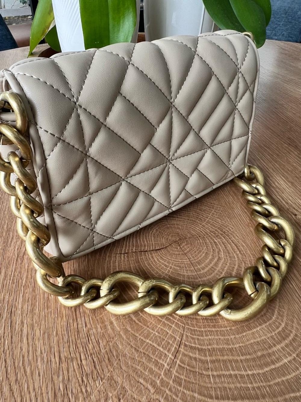 Zara Quilted Cream Shoulder Bag with Chunky Gold Chain